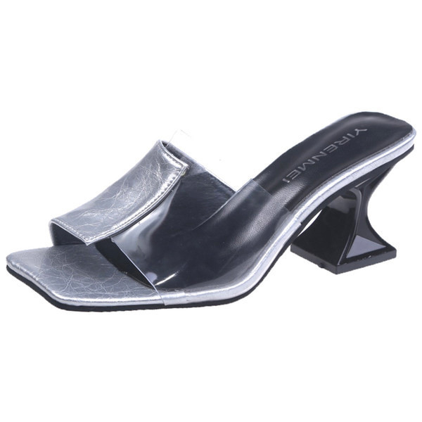 Naiste kandilised kanna ja läbipaistva osaga sussid