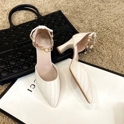 Naiste metallist rihmaga nahast sandaalid