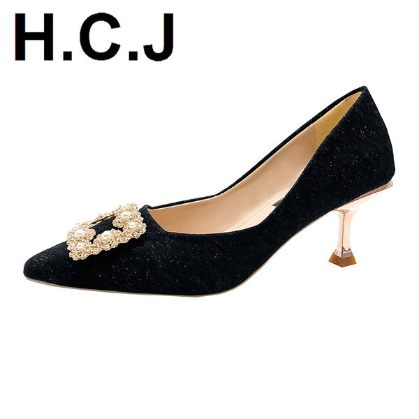 Γυναικεία casual παπούτσια με διακοσμητικές πέτρες και αγκράφες