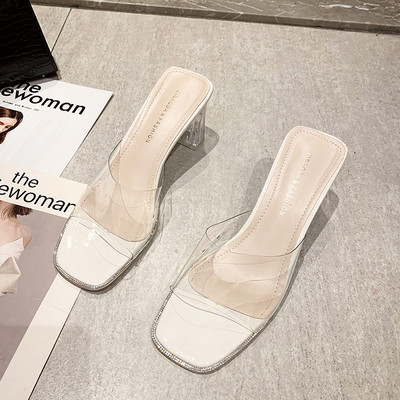 Γυναικείες παντόφλες με παχύ διαφανές τακούνι