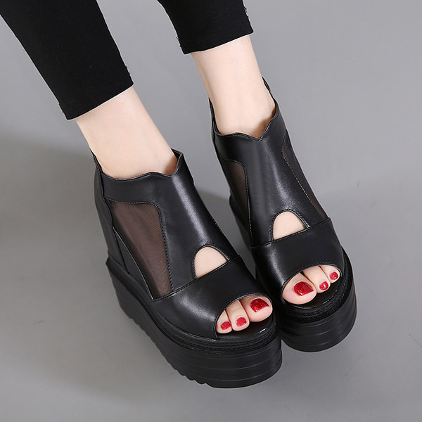 Moodsad naiste kingad ökonahast võrguga - sobivad suveks