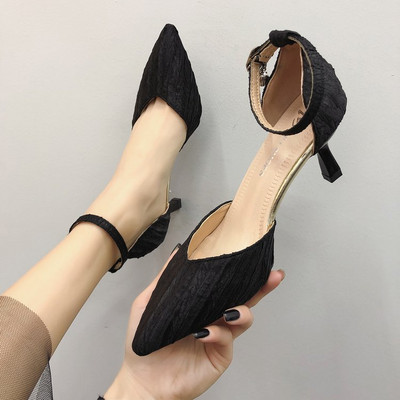 Smailaus modelio elegantiški moteriški batai su sagtimi ir plonu kulnu