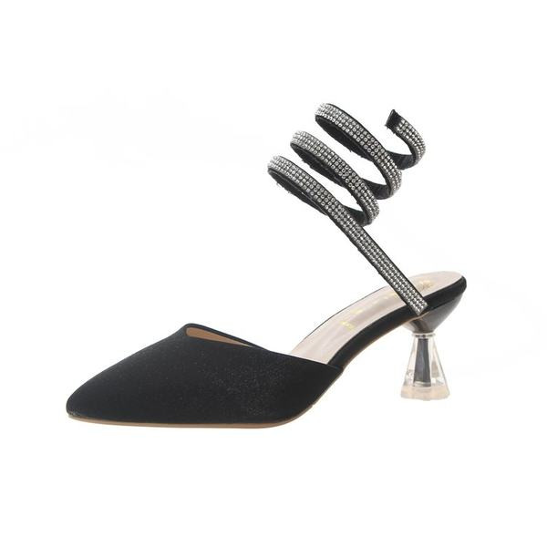 Κομψά γυναικεία παπούτσια με διάφανό ταούνι  και λεπτά λουράκια με διακοσμητικές πέτρες