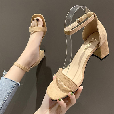 Naiste kandilise kontsaga sandaalid ökoseemisnahast ja pandlaga