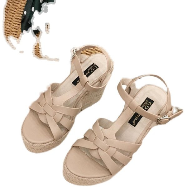 Νέο μοντέλο γυναικεία σανδάλια με δερμάτινα λουριά και πλατφόρμα ύψους 10 cm