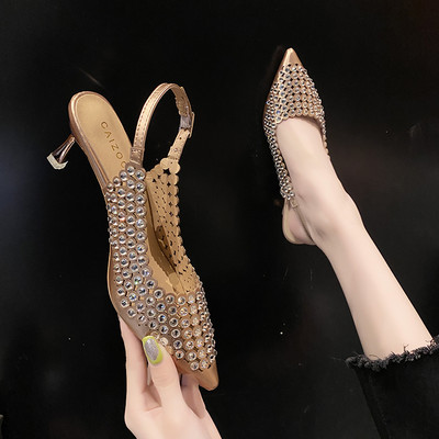 Κομψό μοντέλο γυναικεία παπούτσια με λεπτό τακούνι 6 cm