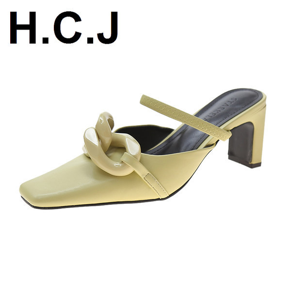 Γυναικεία παπούτσια με κορδόνια και αγκράφα σε τρία χρώματα