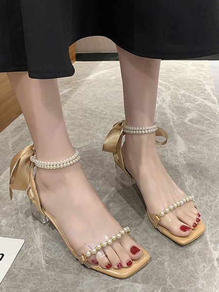 Γυναικεία σανδάλια με διαφανό τετράγωνο τακούνι  και κορδέλα