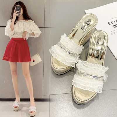 Παντόφλες μοντέρνες γυναικείες  με βολάν και διακοσμητικές  πέτρες - ύψος πλατφόρμας 11,5 cm