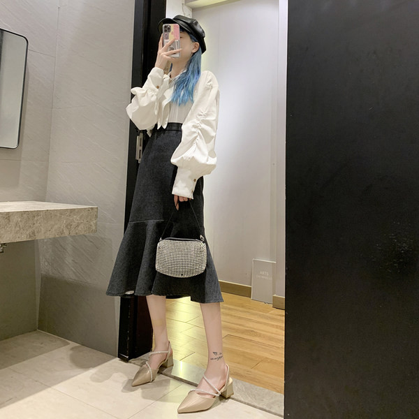 Γυναικεία έκο δερμάτινα υποδήματα με διακοσμητικές  πέτρες - μυτερό μοντέλο