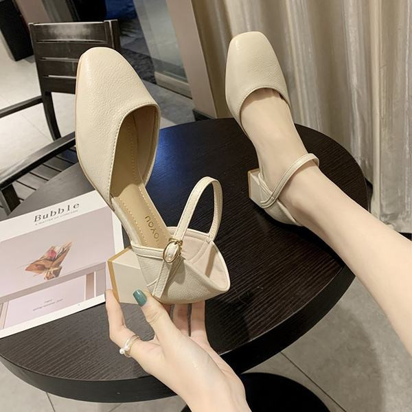 Γυναικεία έκο δερμάτινα παπούτσια σε τρία χρώματα με αγκράφα