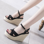 Uus mudel ristrihmadega ja kõrge platvormiga naiste sandaalid 12 cm