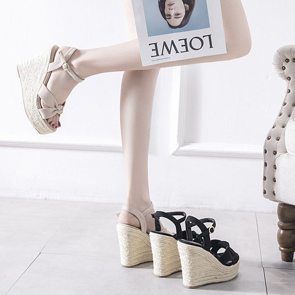 Uus mudel ristrihmadega ja kõrge platvormiga naiste sandaalid 12 cm