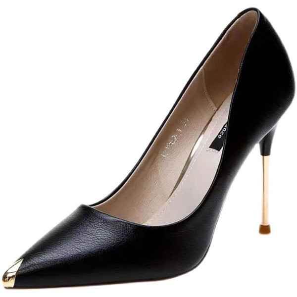 Naiste kõrgete kontsadega nahast kingad