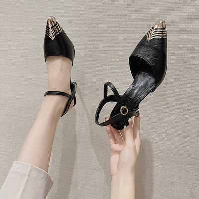 Kahes värvitoonis metallist kaunistusega ökonahast naiste kingad