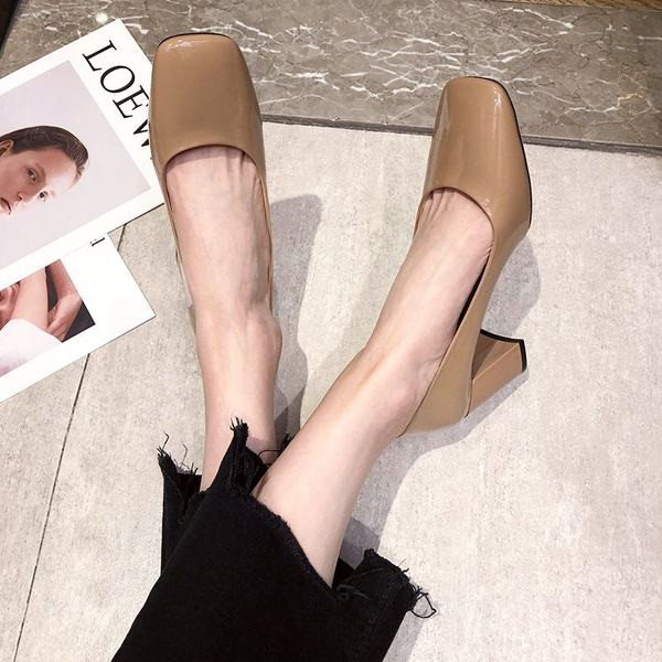 Naiste paksude kontsadega lakknahast kingad