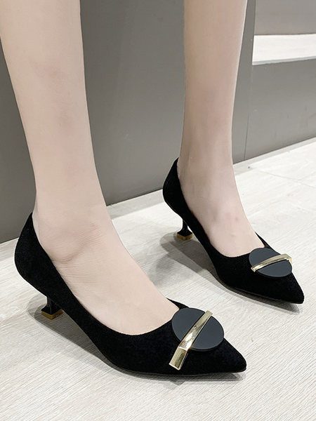 Uus elegantsete naiste madala kontsaga kingade mudel