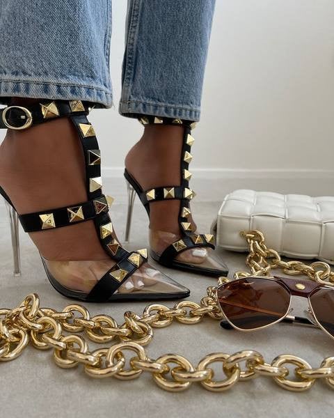 Stiilsed neetide ja kõrgete kontsadega naiste kingad