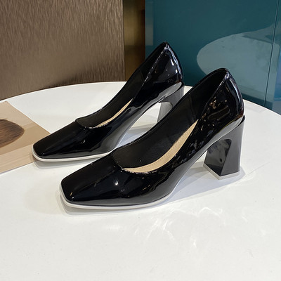 Naiste nahast kingad 8,5 cm kontsaga