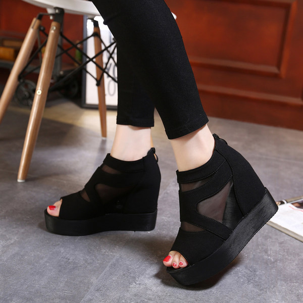 Νέο μοντέλο γυναικεία  παπούτσια με δίχτυα και φερμουάρ