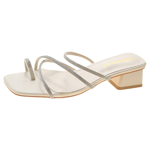 Naiste vabaaja sussid kandilise kontsa ja kivikestega