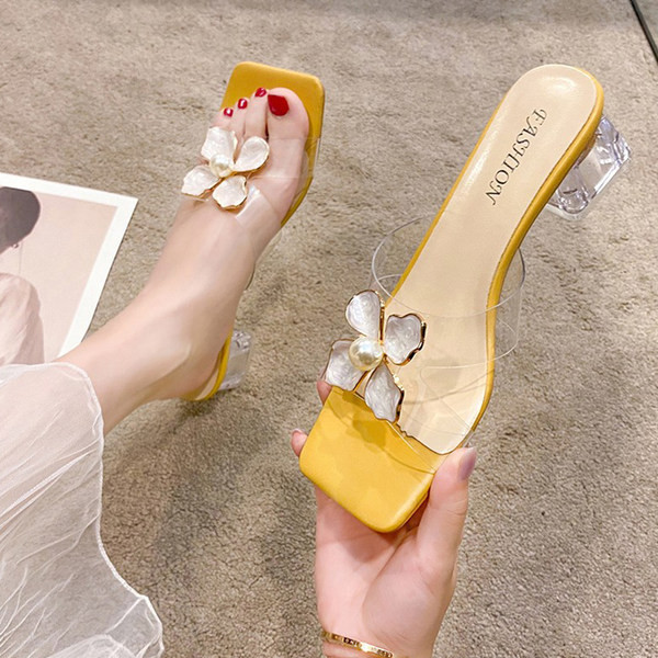 Paksu kontsaga ja läbipaistva osaga 3D kaunistusega naiste sussid