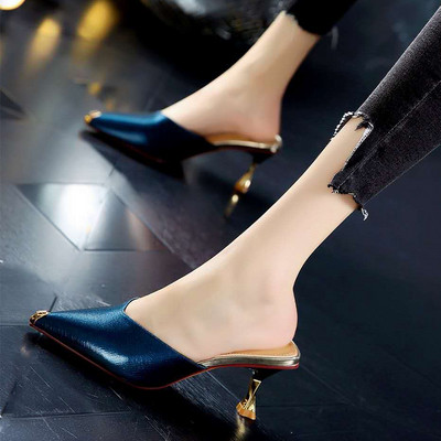 Γυναικείες παντόφλες μυτερό μοντέλο με τακούνι  6 cm