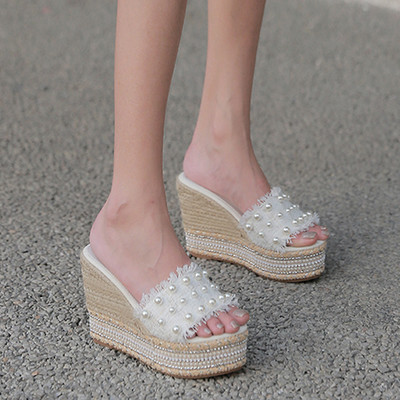 Παντόφλες casual γυναίκες με πέτρές  και πλατφόρμα 11,5 cm