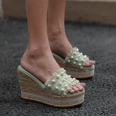 Παντόφλες casual γυναίκες με πέτρές  και πλατφόρμα 11,5 cm