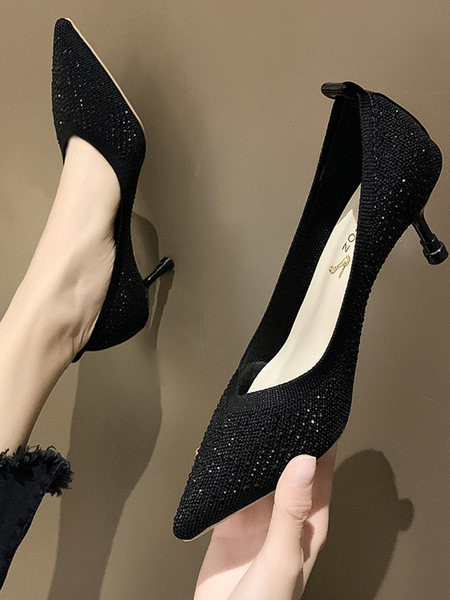 Κομψά γυναικεία παπούτσια με γυαλιστερές πέτρες