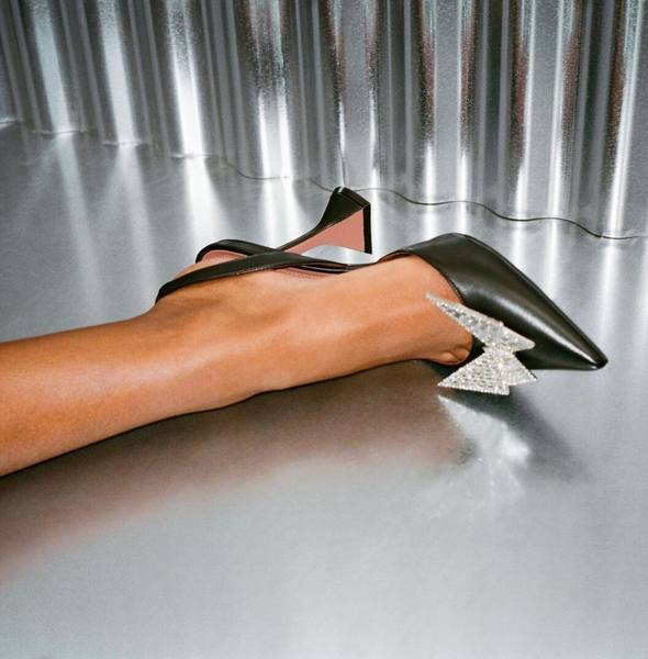 Uus mudel kahes värvitoonis kivikeste ja lipsudega naiste sandaalid