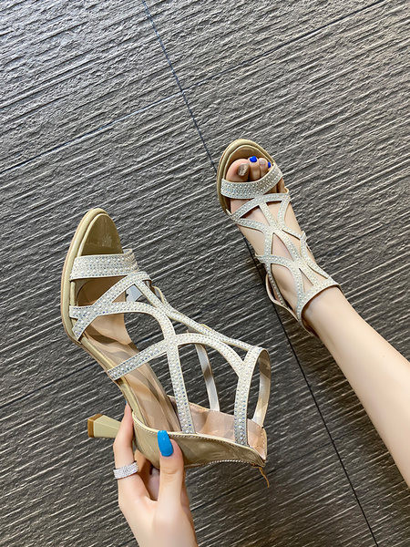 Γυναικεία σανδάλια με φερμουάρ και διακοσμητικές πέτρες