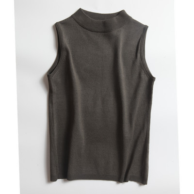 Γυναικεία αμάνικη μπλούζα με μοντέλο σε σχήμα Ο