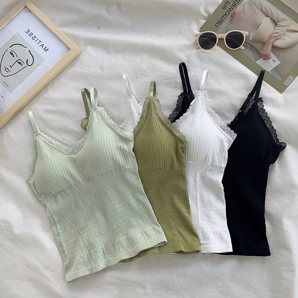 Peenikeste rihmade ja pitsiga naiste topp – mitmes värvitoonis