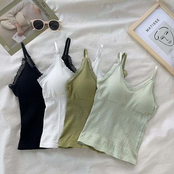 Peenikeste rihmade ja pitsiga naiste topp – mitmes värvitoonis