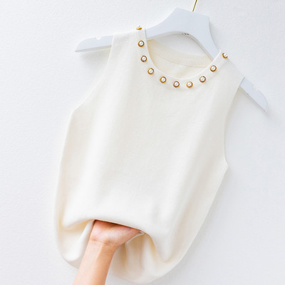 Ümara kaelusega naiste topp – erinevate kaunistustega
