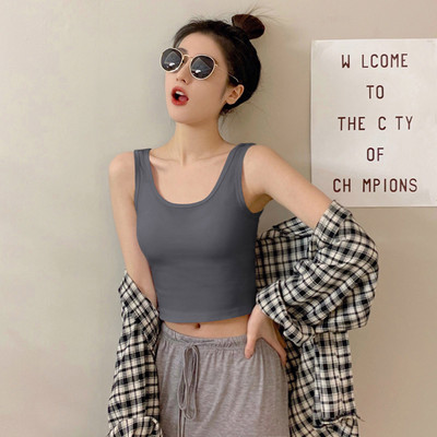 Naiste topp erinevates värvides - mitu mudelit