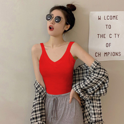 Naiste topp erinevates värvides - mitu mudelit