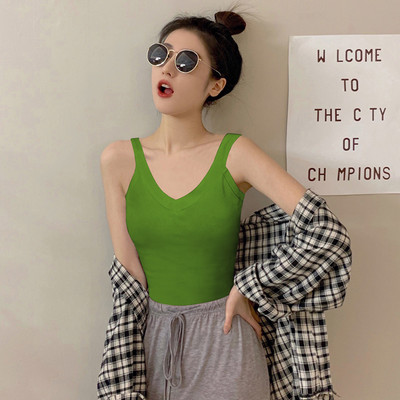 Naiste topp erinevates värvides - mitu mudelit