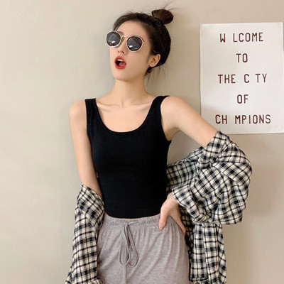 Naiste topp erinevates värvides - mitu mudelit