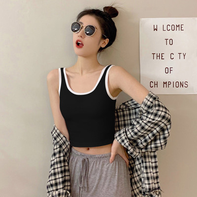 Naiste topp erinevates värvides - mitu mudelit