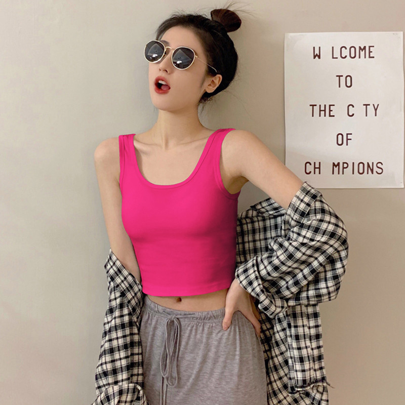 Naiste topp erinevates värvides - mitu mudelit