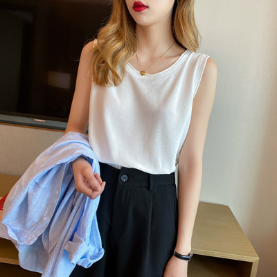 Γυναικεία φαρδιά αμάνικη μπλούζα με λαιμόκοψη