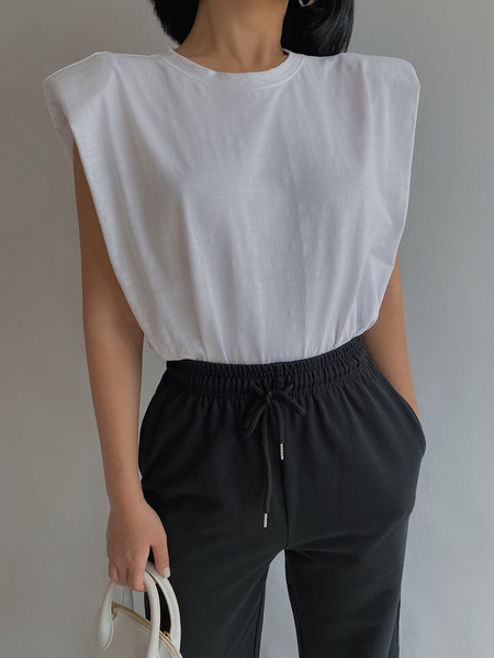 Naiste vabaaja topp O-kaelusega – lai mudel