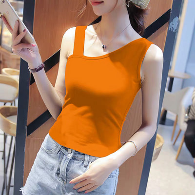 Μονόχρωμη γυναικεία αμάνικη μπλούζα για το καλοκαίρι