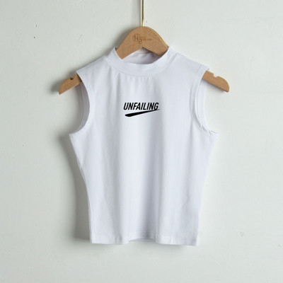 Γυναικεία αμάνικη μπλούζα με επιγραφή και χαμηλό γιακά