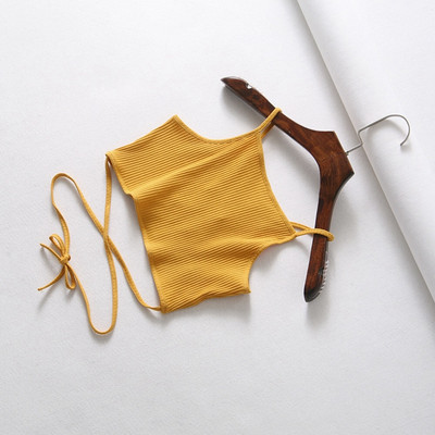 Naiste rinnahoidja õhukeste rihmade ja lipsudega