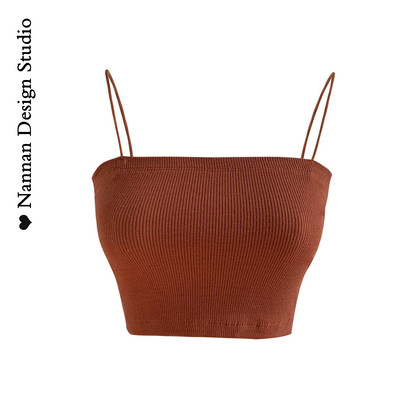 Γυναικεία κοντή αμάνικη μπλούζα με λεπτά τιραντάκια  - κλασικό μοντέλο