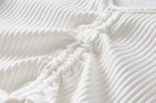 Naiste lühike lipsude ja õhukeste rihmadega topp