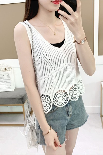 Valget värvi kootud naiste topp